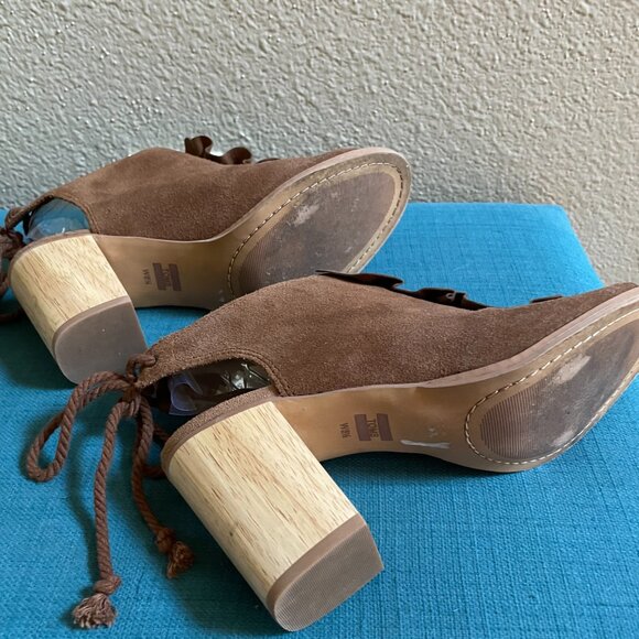 Toms Brown Suede Ankle Bootie - Picture 2 of 5